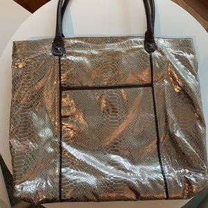 Fatto a mano by Carlos Falchi Gold Metallic Tote